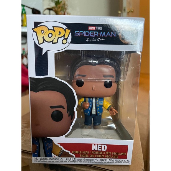 Funko Pop! Spider-Man: Ned - Picture 3 of 8